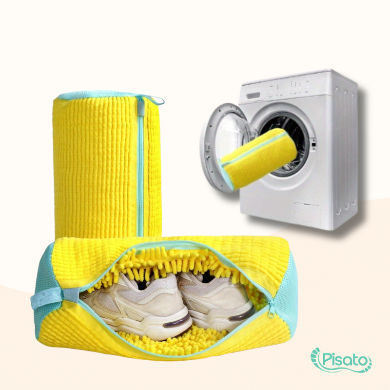 bolsa para lavar tênis, saco para lavar tênis, lava tênis, bolsa para máquina de lavar, proteção para tênis na lavagem, lavar tênis na máquina, lavar calçados na máquina, proteger tênis durante a lavagem, evitar deformação do tênis, evitar danos ao tênis, preservar o formato do tênis, limpeza de tênis, limpeza de calçados, lavagem segura de tênis, bolsa acolchoada para tênis, bolsa reutilizável para lavagem, proteger calçados, tênis limpo sem danos, lavagem de tênis esportivos, lavagem de sapatênis